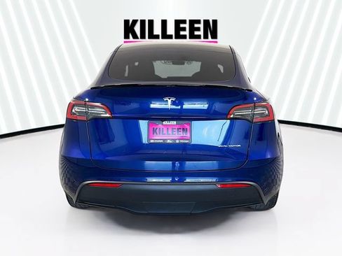 Used 2024 Tesla Model Y Long Range AWD/4WD image 6