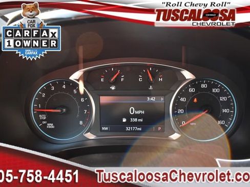 Used 2023 Chevrolet Traverse LT FWD image 33