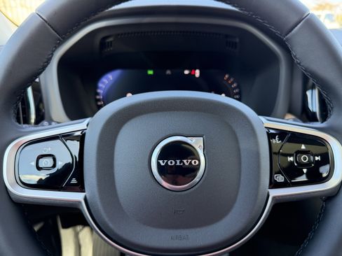 New 2026 Volvo XC60 B5 Core w/ Protection Package image 30