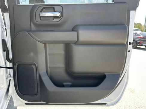 New 2025 GMC Sierra 3500 Pro w/ Convenience Package image 30