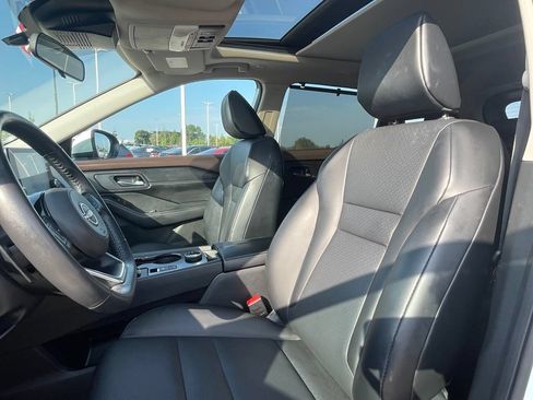 Used 2023 Nissan Rogue SV w/ SV Premium B Package AWD/4WD image 17