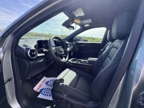 New 2026 Chevrolet Equinox LT image 11