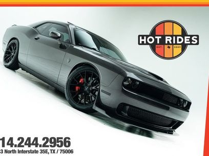 Used 2016 Dodge Challenger SRT Hellcat