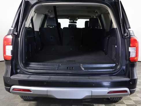 Used 2024 Ford Expedition Max XLT image 17
