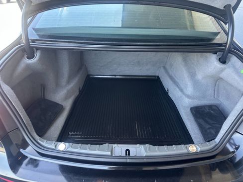 Used 2012 BMW 750Li image 18