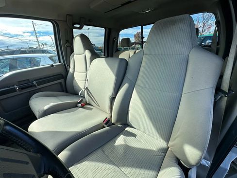Used 2008 Ford F350 XLT image 11
