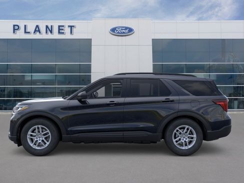 New 2026 Ford Explorer Active image 3