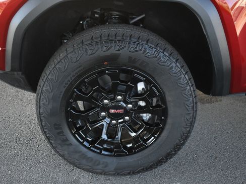 New 2026 GMC Canyon Elevation w/ Convenience Package image 11