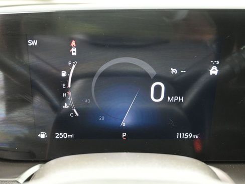 Used 2024 Buick Encore GX Preferred FWD image 19