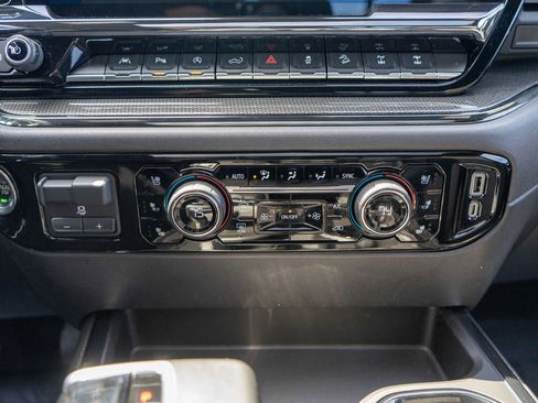 Used 2023 Chevrolet Silverado 1500 ZR2 w/ Technology Package image 20