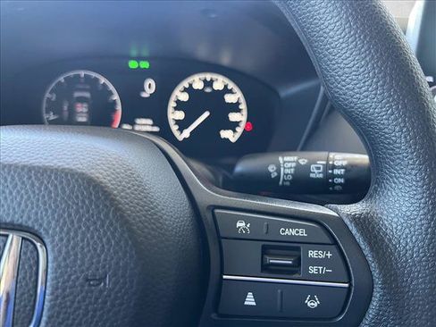 Used 2025 Honda HR-V LX image 19