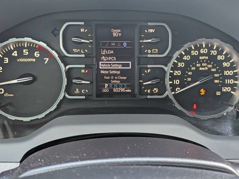 Used 2019 Toyota Tundra SR5 w/ SR5 Upgrade Package RWD image 25