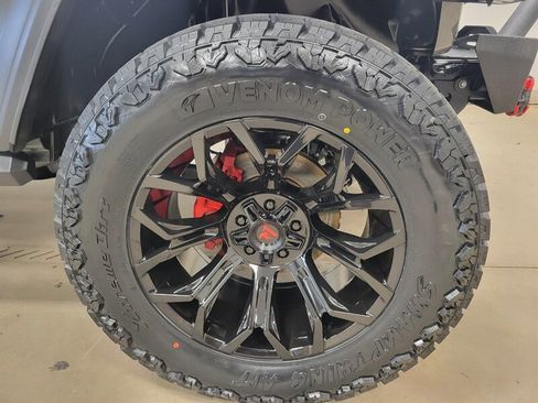 Used 2020 Jeep Wrangler Unlimited Sport image 13