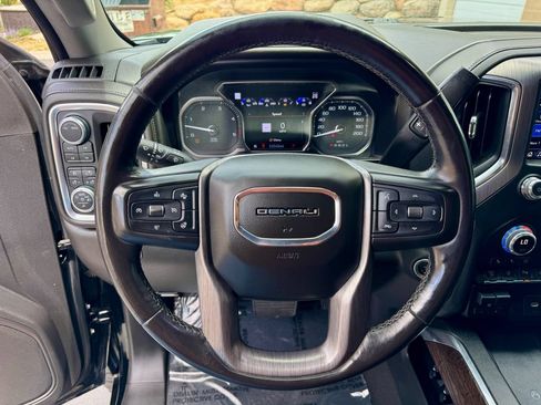 Used 2020 GMC Sierra 2500 Denali w/ Denali Ultimate Package AWD/4WD image 16