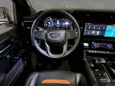 Certified 2025 GMC Sierra 1500 AT4 w/ AT4 Premium Package AWD/4WD image 20