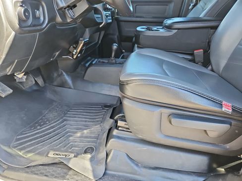 Used 2022 RAM 2500 Tradesman image 17