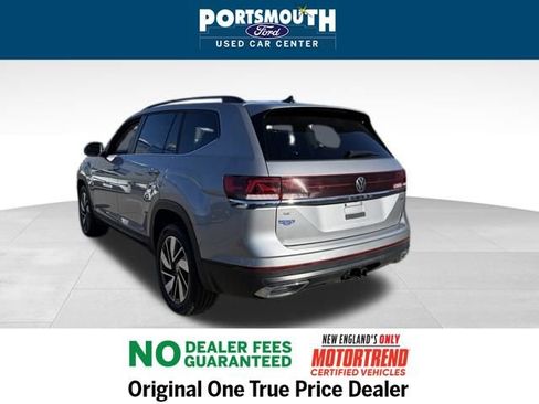 Used 2025 Volkswagen Atlas SE image 25