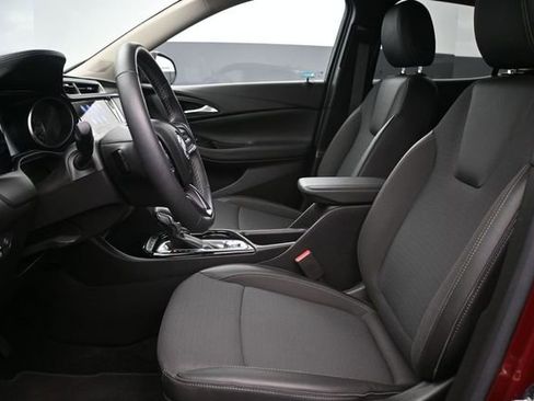 Used 2023 Buick Encore GX Preferred w/ Cold Weather Comfort Package FWD image 10