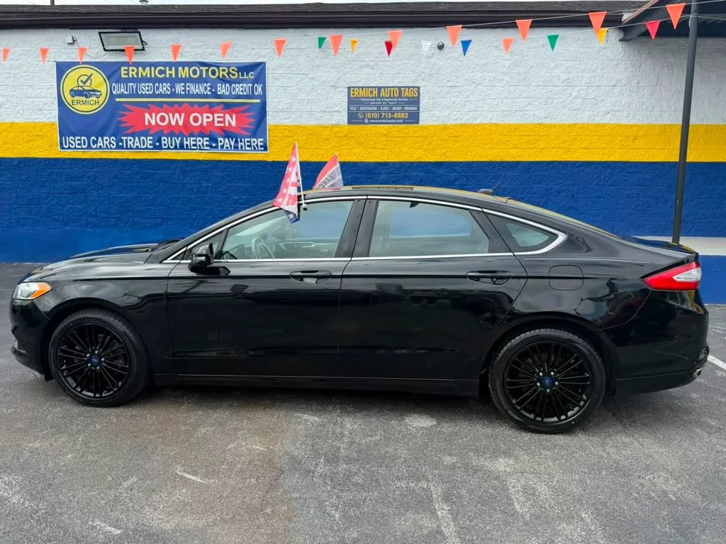 Used 2016 Ford Fusion SE w/ Equipment Group 202A FWD image 6