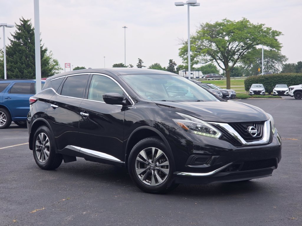 Used 2018 Nissan Murano S AWD/4WD image 2