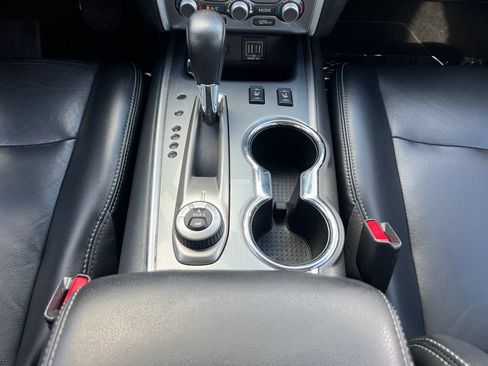 Used 2018 Nissan Pathfinder 4WD image 11