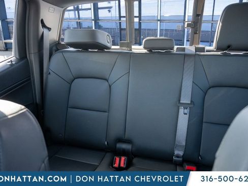 New 2026 Chevrolet Colorado W/T w/ WT Custom Package AWD/4WD image 17