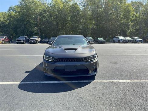 Used 2016 Dodge Charger R/T Scat Pack w/ Technology Group RWD image 8