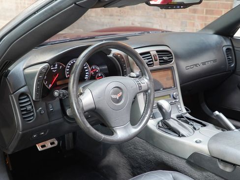 Used 2007 Chevrolet Corvette Coupe w/ Preferred Equipment Group RWD image 42