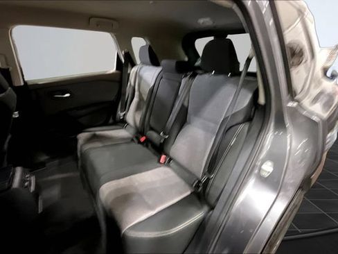 Used 2023 Nissan Rogue SV FWD image 26