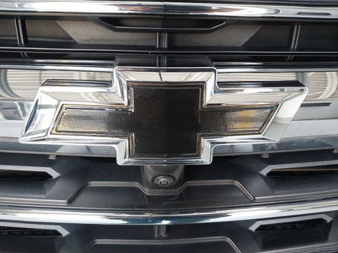 Used 2024 Chevrolet Traverse LT FWD image 31