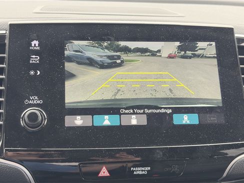 Used 2021 Honda Pilot Touring image 34
