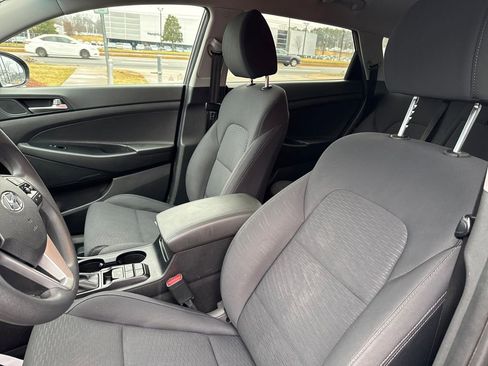 Used 2020 Hyundai Tucson Value w/ Cargo Package image 9