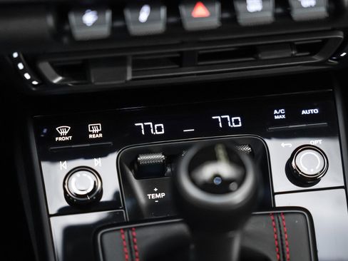 Used 2022 Porsche 911 GT3 image 22