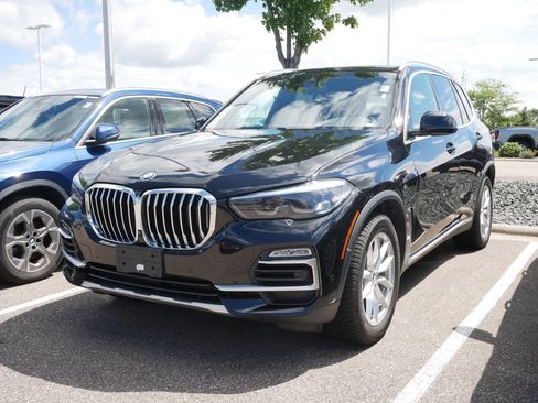 Used 2020 BMW X5 xDrive40i w/ Parking Assistance Package AWD/4WD image 3
