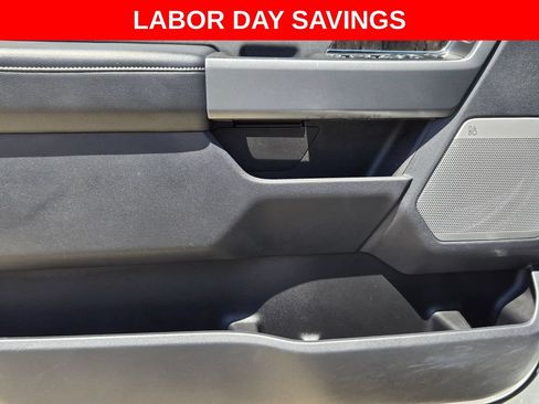 Used 2024 Ford F250 Lariat AWD/4WD image 11