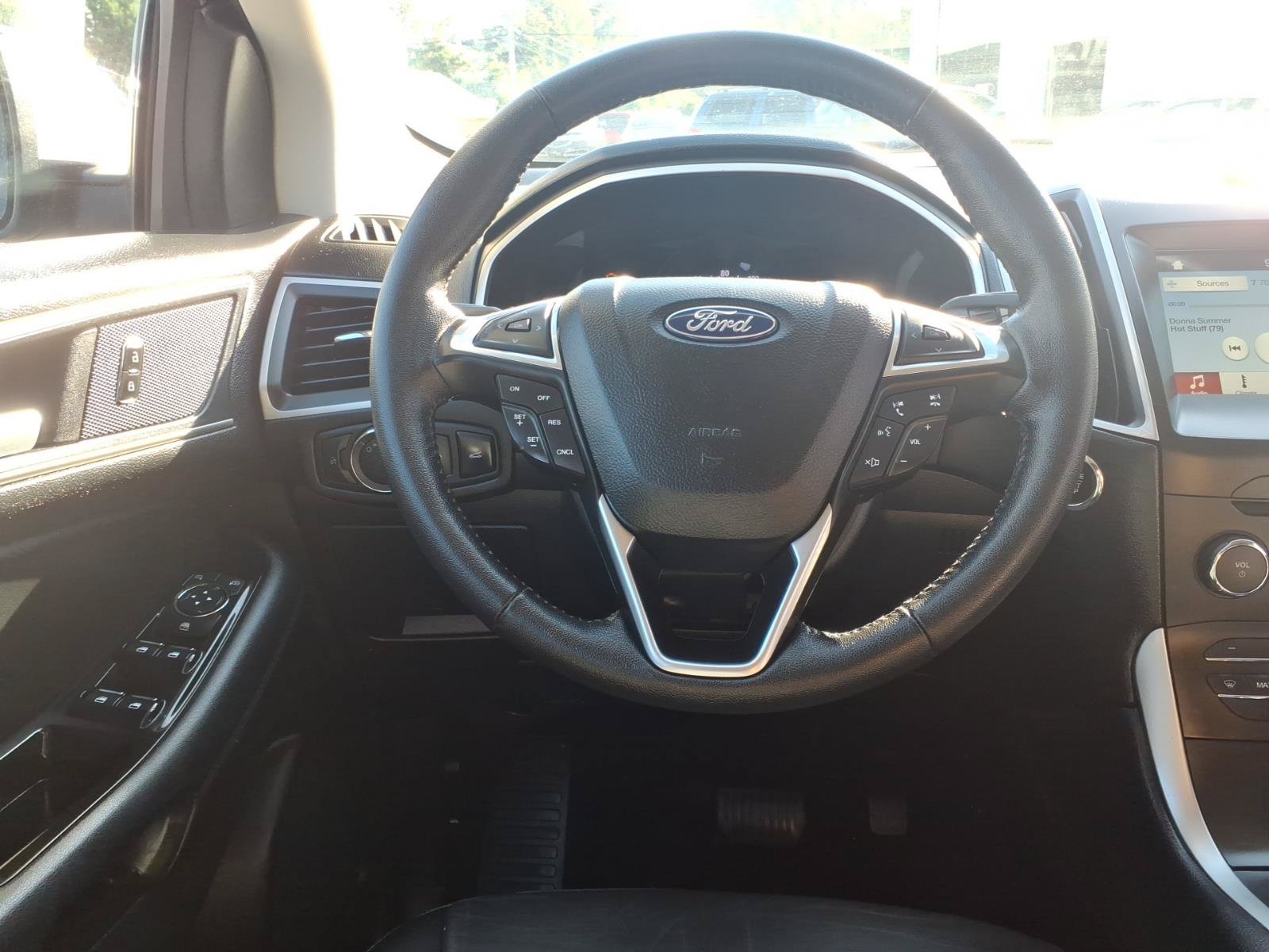 Used 2018 Ford Edge SEL w/ Equipment Group 201A AWD/4WD image 5