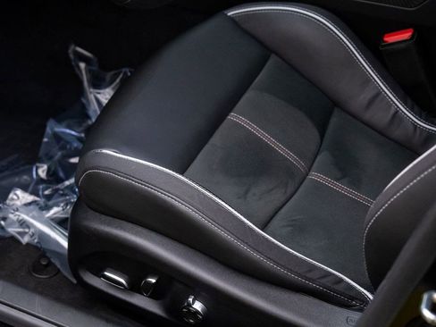 Used 2023 Cadillac CT4 V Blackwing w/ Technology Package image 17