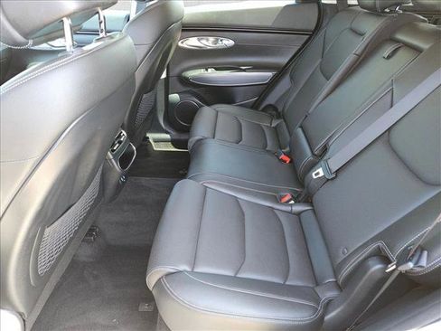 Used 2024 Genesis GV70 2.5T w/ Select Package AWD/4WD image 25