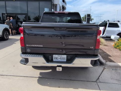 Used 2022 Chevrolet Silverado 1500 LT RWD image 5