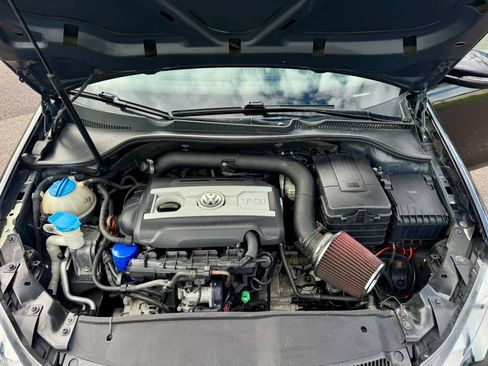 Used 2013 Volkswagen GTI 2-Door FWD image 9