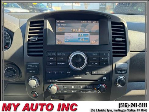 Used 2012 Nissan Pathfinder Silver image 16