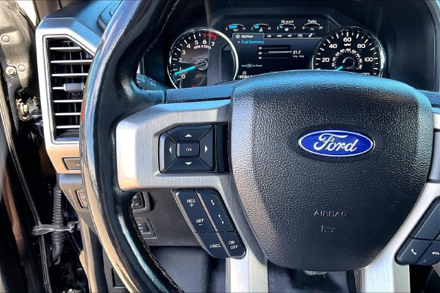 Used 2018 Ford F150 Platinum w/ Equipment Group 701A Luxury RWD image 19