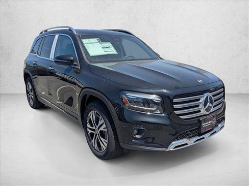 Used 2025 Mercedes-Benz GLB 250 GLB 250 image 6