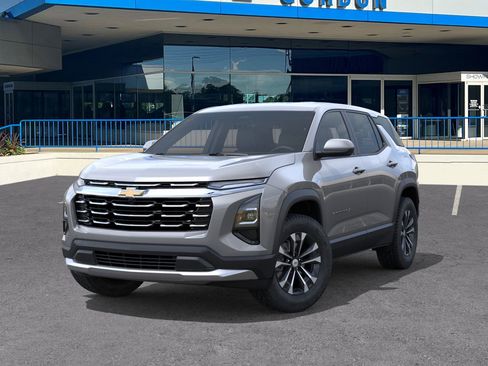 New 2026 Chevrolet Equinox LT image 6