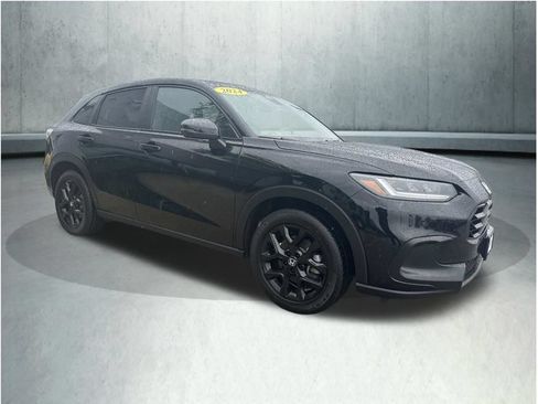Used 2024 Honda HR-V Sport image 7