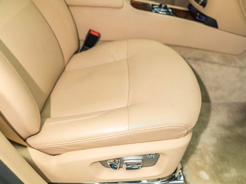 Used 2013 Rolls-Royce Ghost image 50