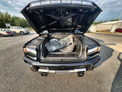 New 2026 GMC Hummer EV SUV image 29