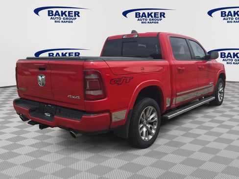 Used 2022 RAM 1500 Laramie AWD/4WD image 3