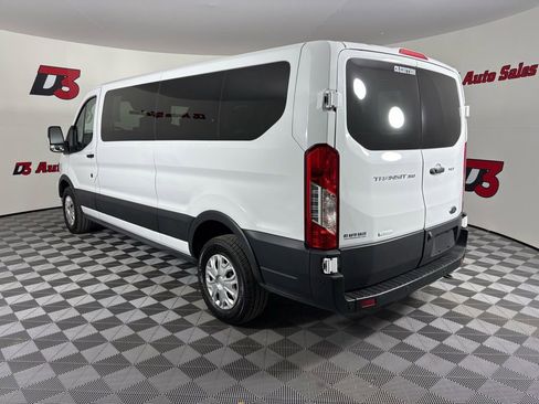 Used 2023 Ford Transit 350 XLT image 4