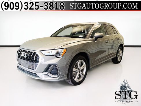 Used 2021 Audi Q3 2.0T Premium w/ Convenience Package AWD/4WD image 1